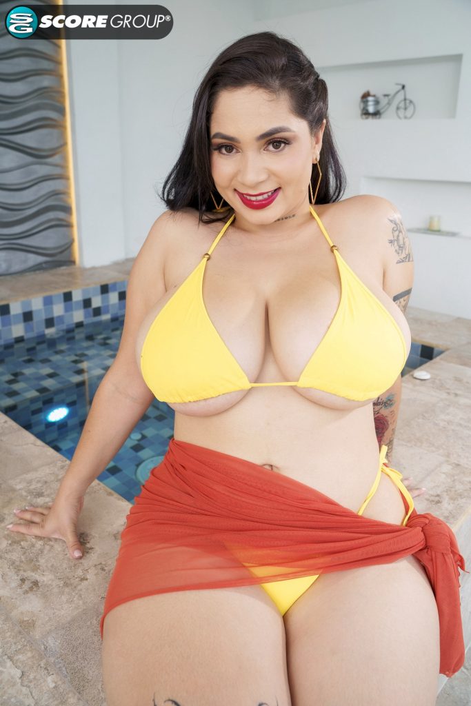 Kim Velez Oils Well at the Big Boob Spa 02